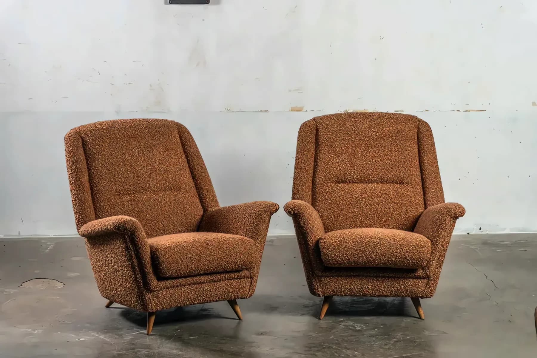 Винтажные кресла в стиле Gio Ponti, 50е — 01.webp (enhanced)