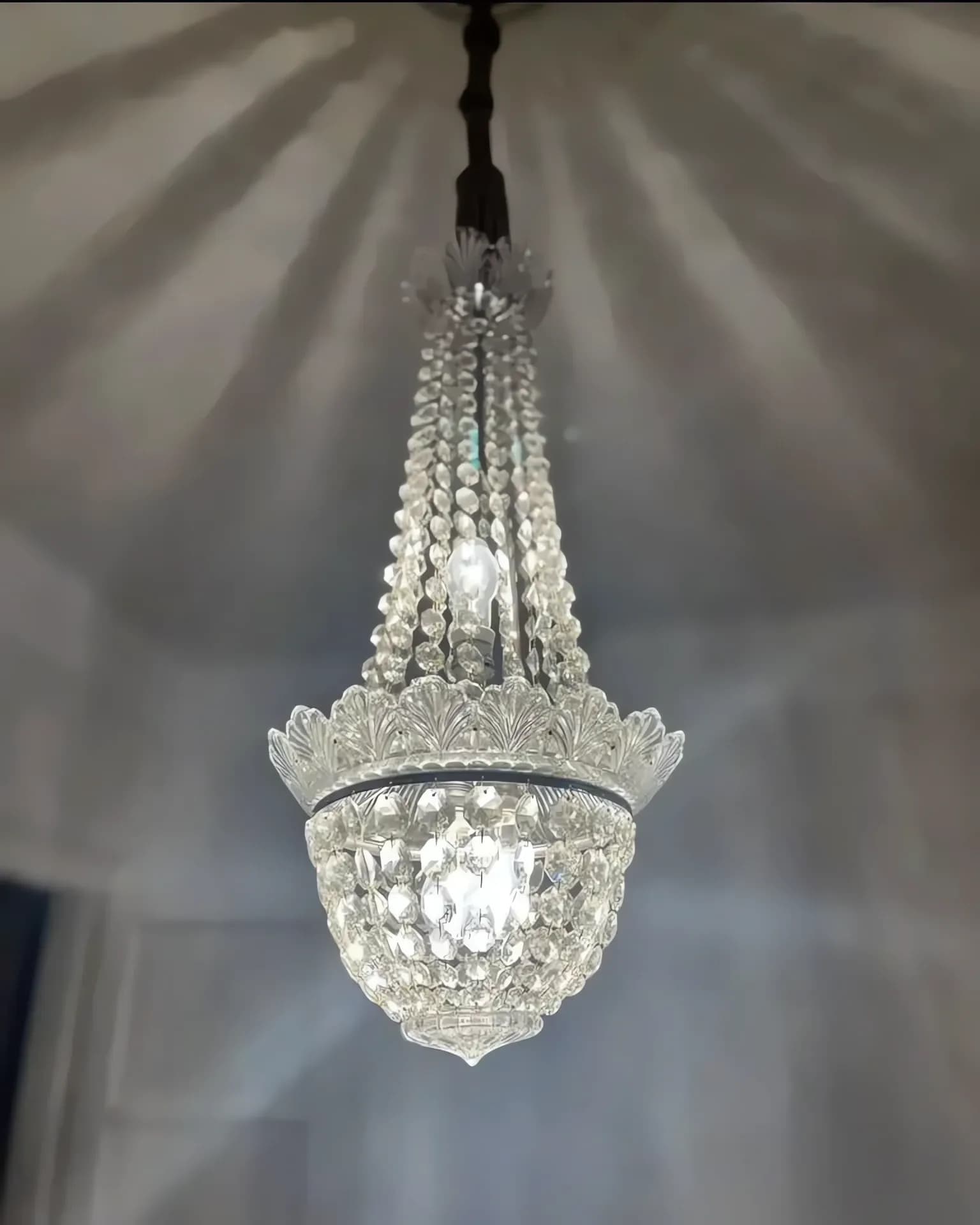 Люстра в стиле Baccarat, хрусталь, Франция, 1940 — 01.webp (enhanced)