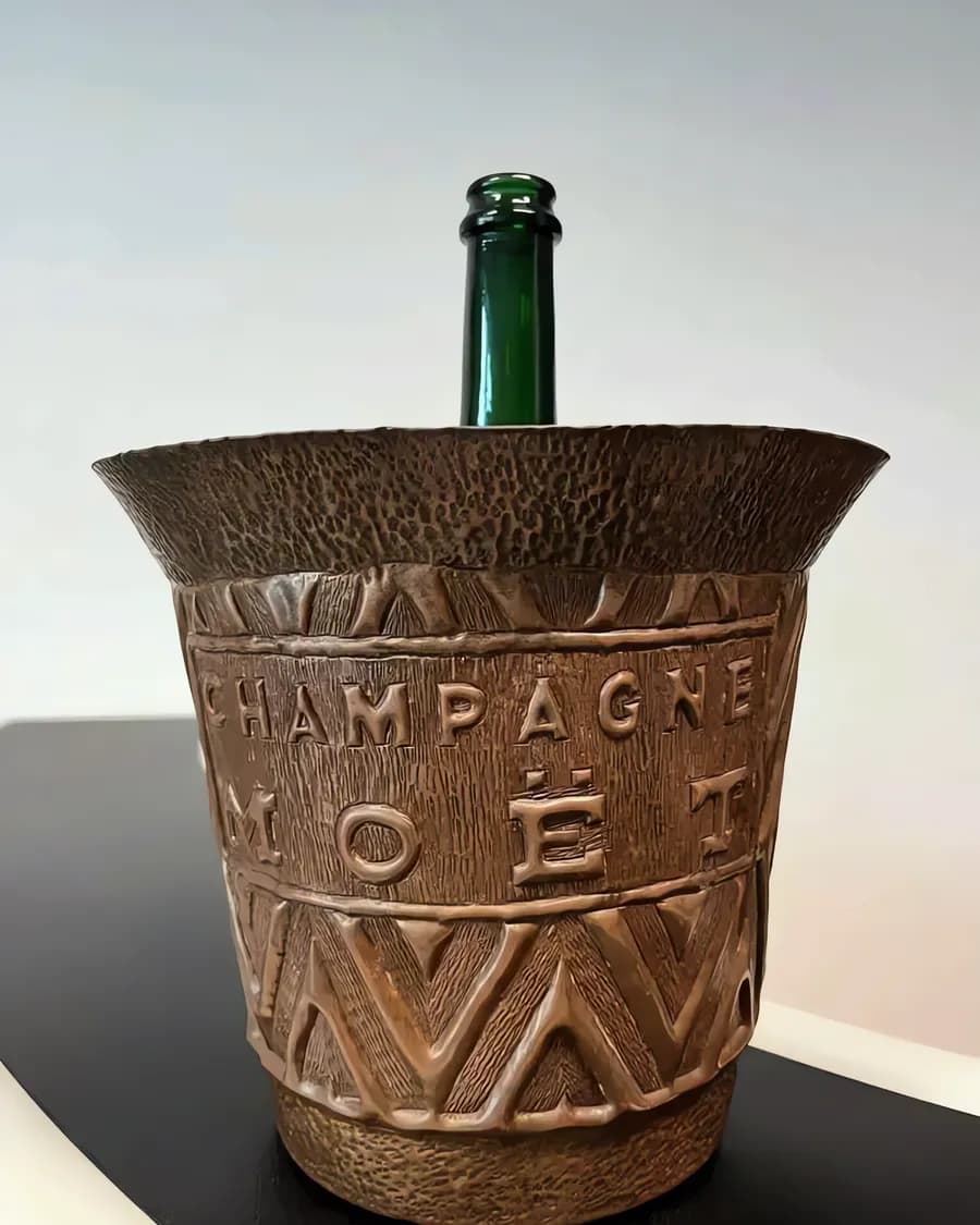 Винтажное ведёрко для шампанского Moët & Chandon