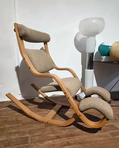 Кресло Stokke (Varier) Gravity Balance — 01.webp (enhanced)